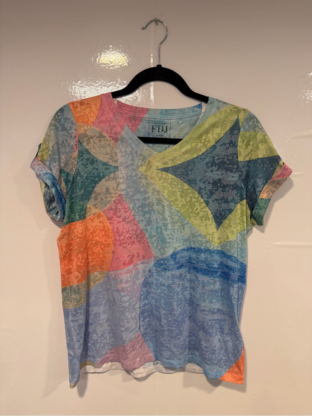 FDJ Multicolor Abstract V-Neck Women's Top